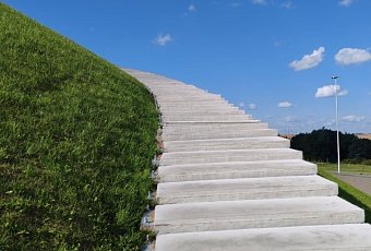 Знать и помнить: Хатынь и Курган Славы