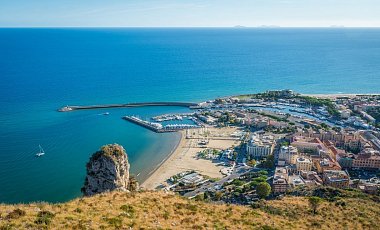 Авиатур в Италию с отдыхом на курорте Террачина