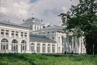 Бобруйск, дворец Булгаков и усадьба «Красный берег»