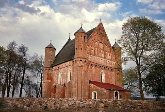 Вербное воскресенье: Жировичи, Слоним, Сынковичи 