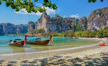 Турбизнес Таиланда подписывает петицию об открытии страны для привитых туристов