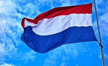Нидерланды упростили требования по тестам к авиапассажирам из Беларуси