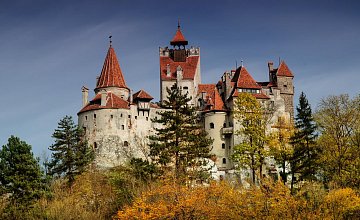 Замок Дракулы закрыт из-за угрозы для туристов