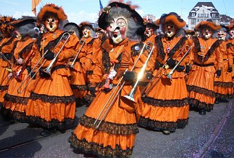 Удивительные карнавалы Швейцарии 2026!