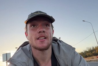 «Просто сел и поехал»: белорус из Витебска добирается на велосипеде до Вьетнама