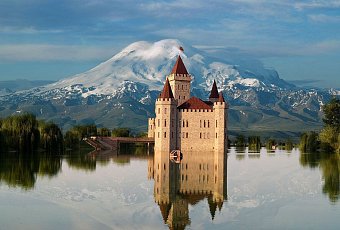 Горнолыжный тур на Эльбрус (экскурсии+катания)