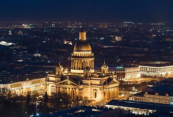 Ноябрьские праздники в Северной столице России