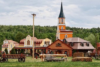 Октябрь в парке «Сула»: семейные праздники, старинная фисгармония и «Дикая охота»